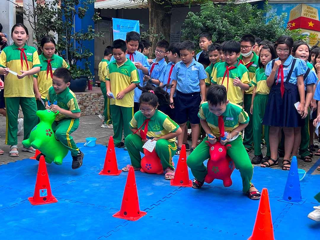 full san choi ki nang sac mau dan gian 3