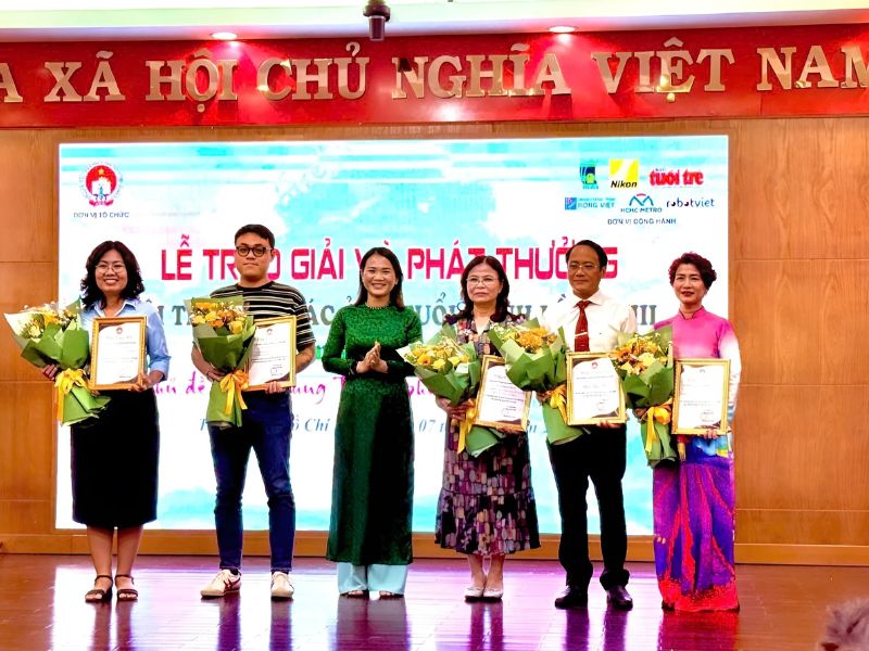 Đồng hành cùng hội thi sáng tác ảnh